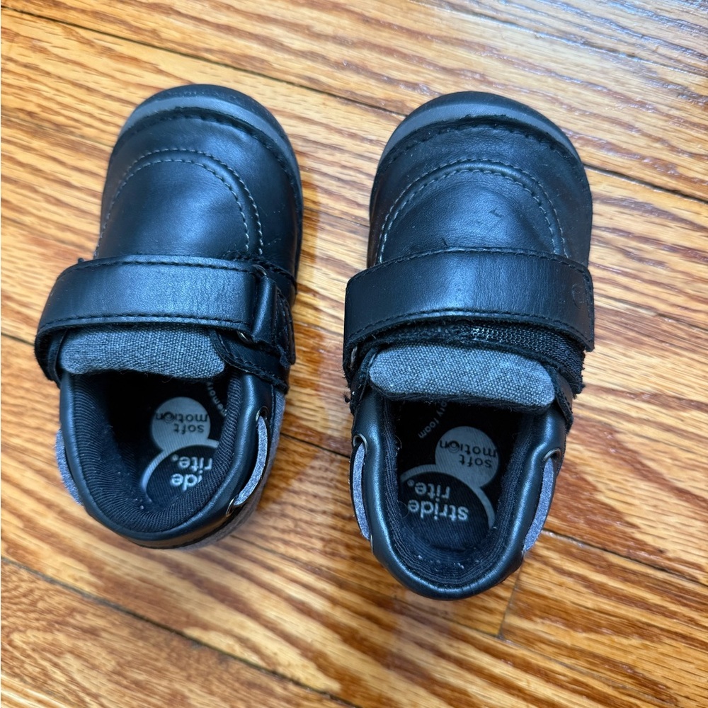 Stride Rite (Wally) Black Baby Walker Shoes